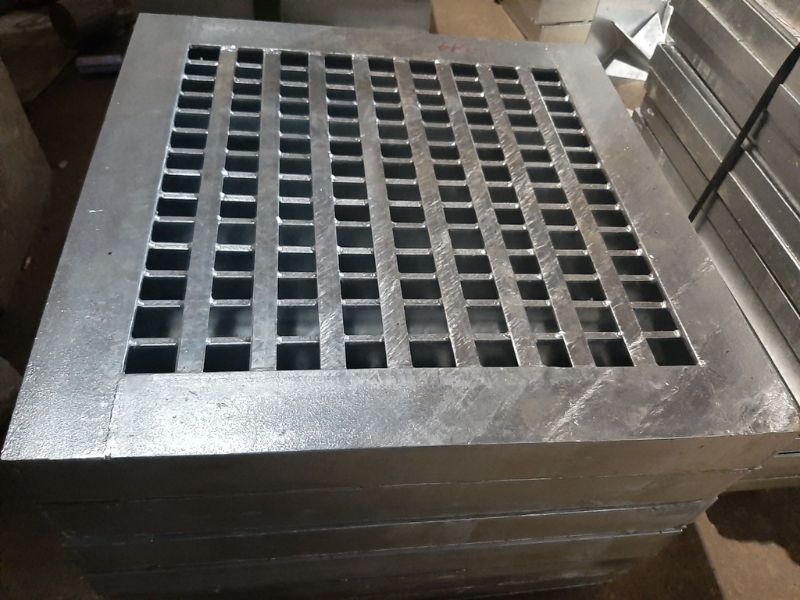 Nắp hố ga thép (Inox)