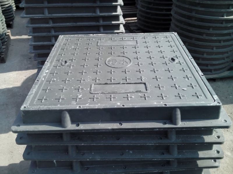 Vai trò nắp hố ga composite 600x600 trong công trình 