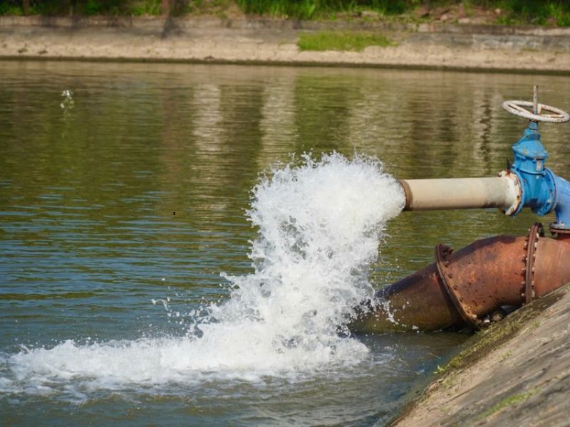 Công tác cấp thoát nước và ứng phó biến đổi khí hậu