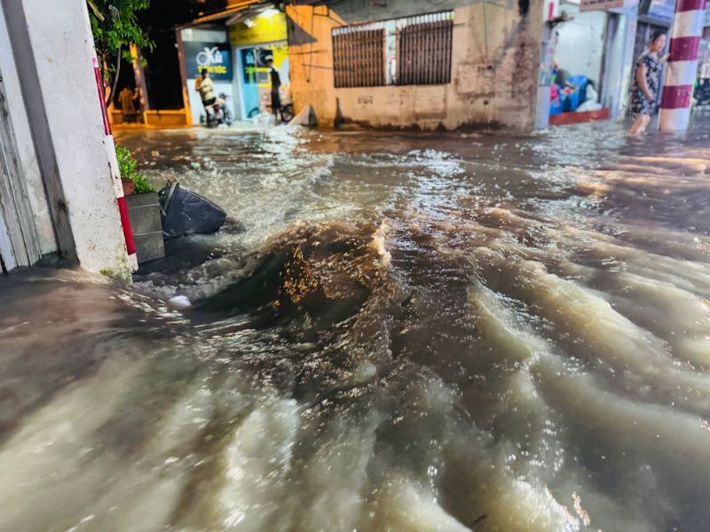 Nguyên nhân dẫn đến tình trạng ngập úng nghiêm trọng